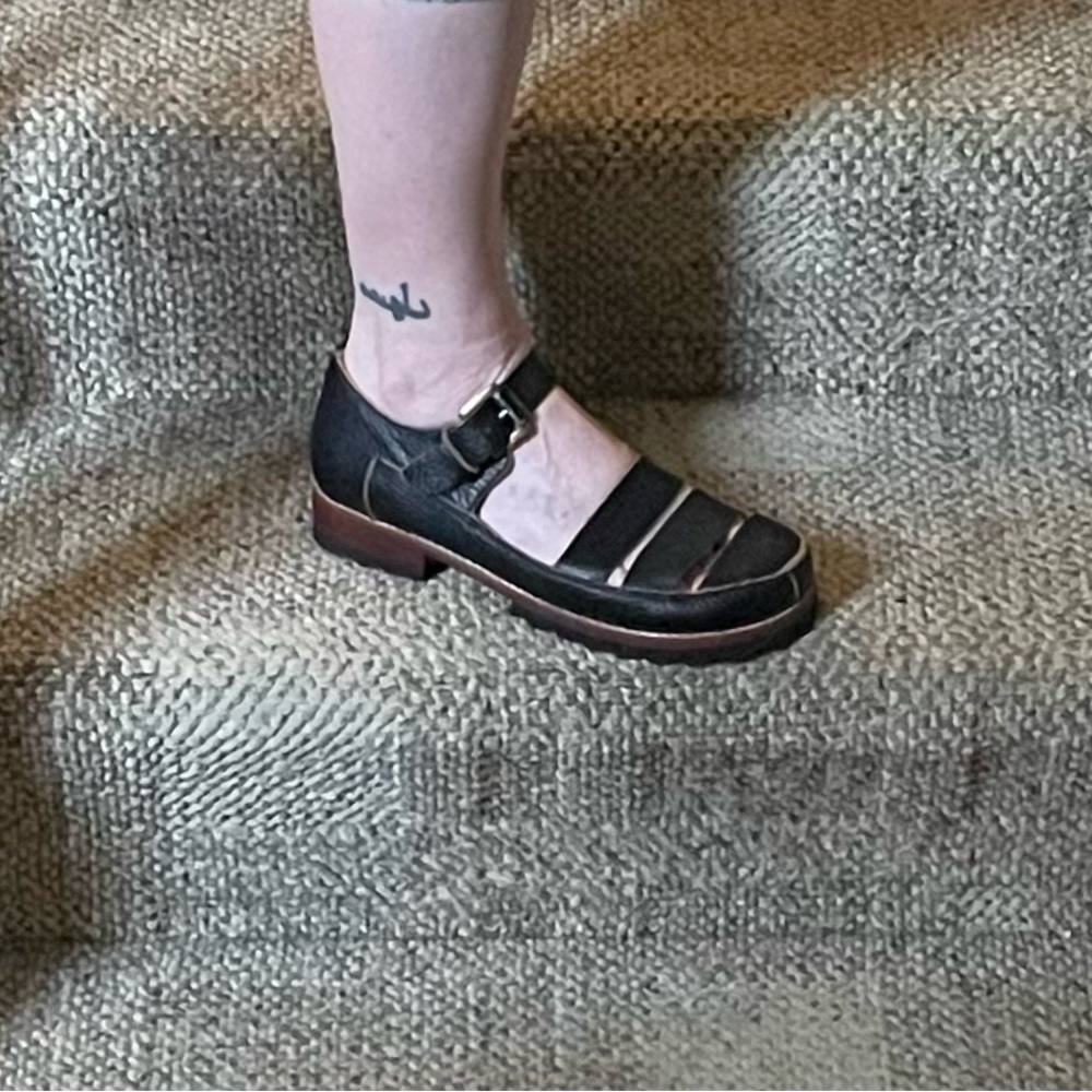 Gee wawa fisherman shoe